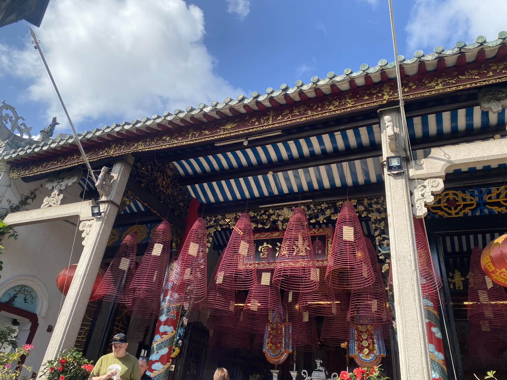 ศาลเจ้าจีนในเมืองเก่าฮอยอัน ร่องรอยของพ่อค้าจีนที่เคยตั้งรกรากที่นี่